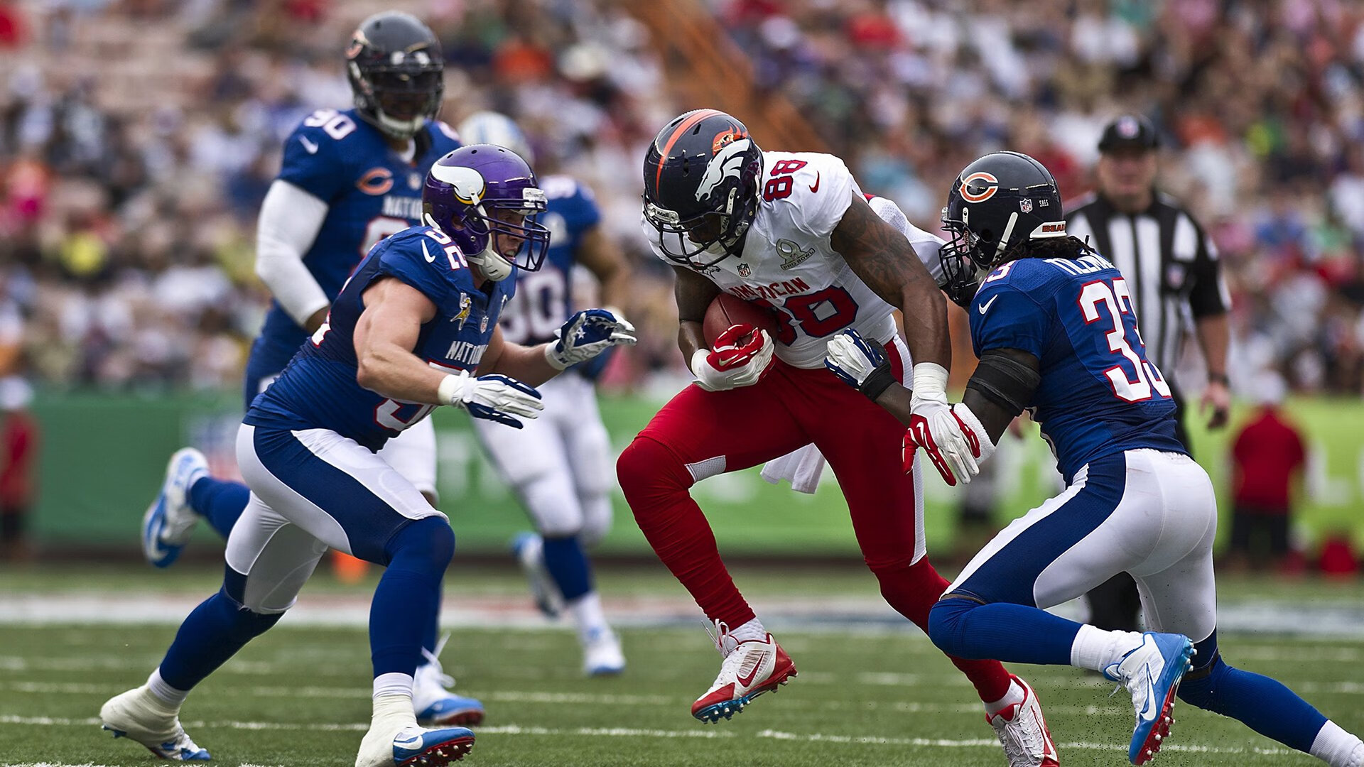 前锋是否逐渐承担中场抢断与推进的双重角色,前锋现象